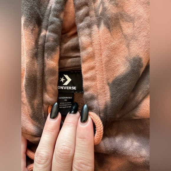 Two piece gender free converse set - Picture 2 of 4